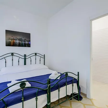 Monolocale Del Mare 400 Meters From - Happy